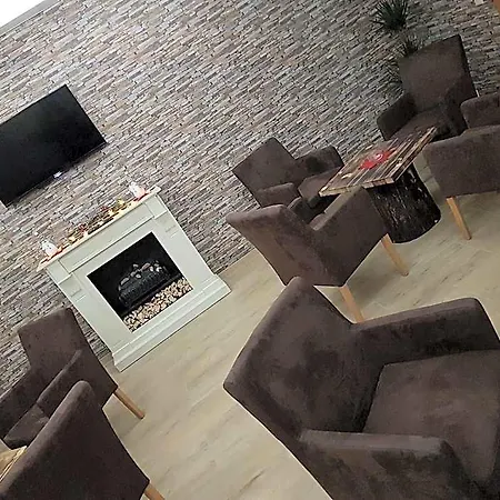 A2 Hotel
